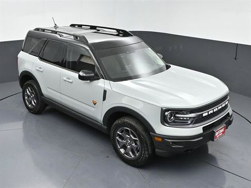 Used 2024 Ford Bronco Sport Badlands w/ Premium Package AWD/4WD image 36