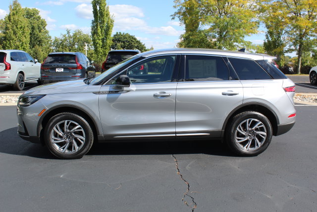 Certified 2023 Lincoln Corsair AWD image 8