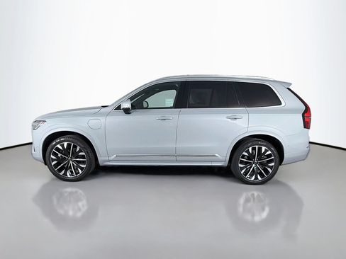 Used 2025 Volvo XC90 T8 Plus w/ Protection Package Premier AWD/4WD image 4