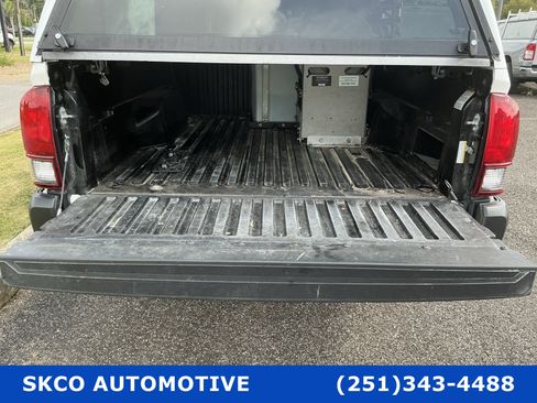 Used 2023 Toyota Tacoma SR RWD image 21