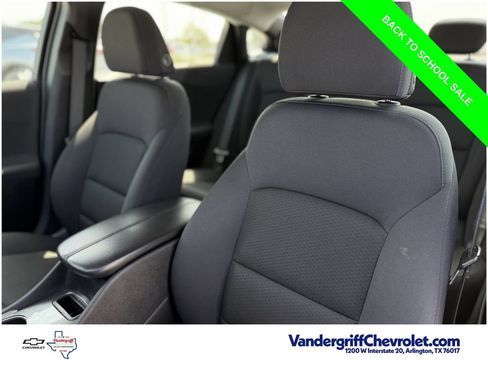 Used 2023 Chevrolet Malibu LT FWD image 23