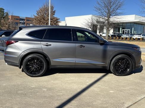 Used 2022 Acura MDX FWD w/ Technology Package image 2