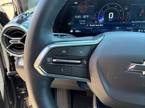 Used 2025 Chevrolet Equinox ACTIV w/ Safety and Technology Package FWD image 47