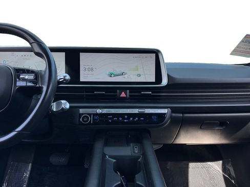 Used 2023 Hyundai Ioniq 6 SEL RWD image 11