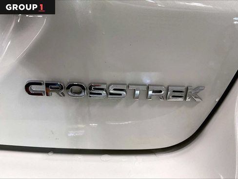 Used 2025 Subaru Crosstrek 2.5i Premium AWD/4WD image 10