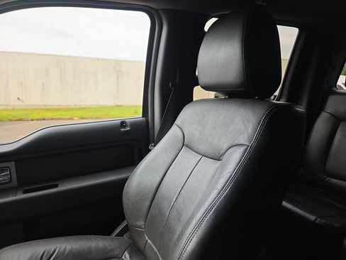 Used 2014 Ford F150 Lariat w/ Equipment Group 502A Luxury AWD/4WD image 41