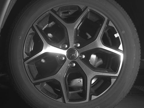 Used 2025 Jeep Compass Limited image 14