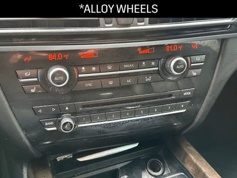 Used 2018 BMW X5 xDrive35i w/ Premium Package image 12