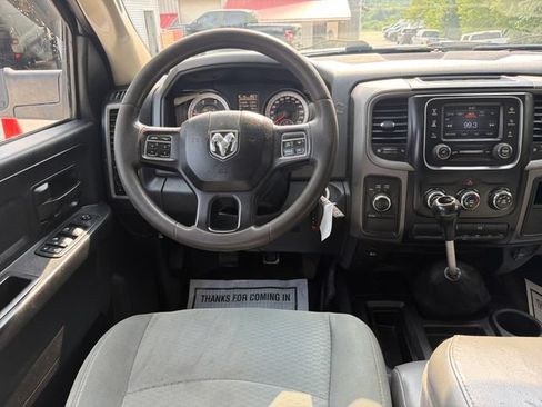 Used 2015 RAM 3500 Tradesman w/ Chrome Appearance Group AWD/4WD image 14