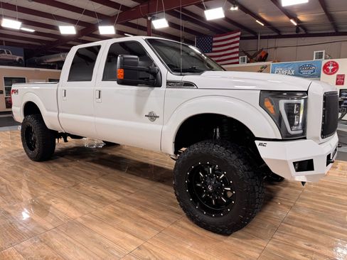 Used 2013 Ford F250 Lariat w/ Lariat Ultimate Pkg image 3