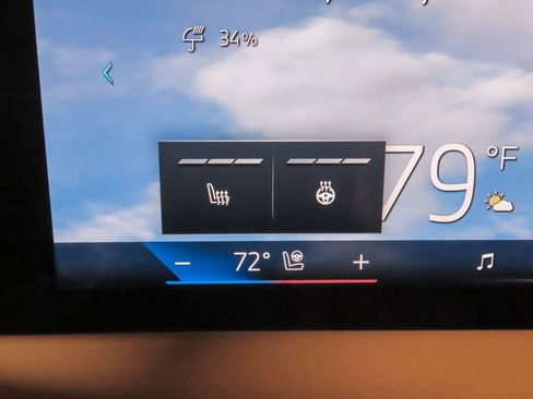 Used 2026 BMW iX xDrive45 w/ M Sport Package image 17