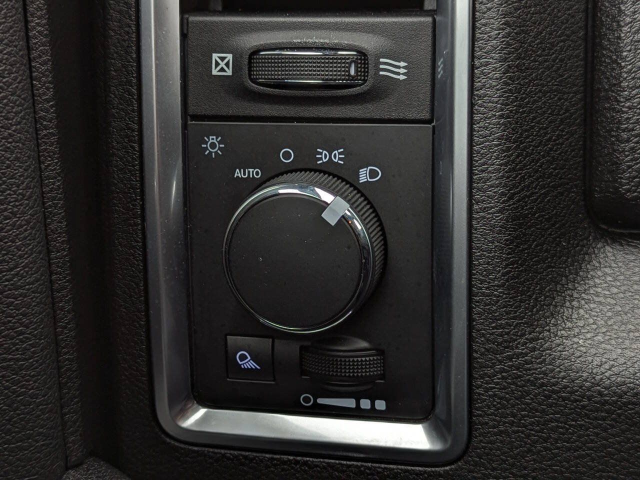 Used 2021 RAM 1500 Warlock AWD/4WD image 25