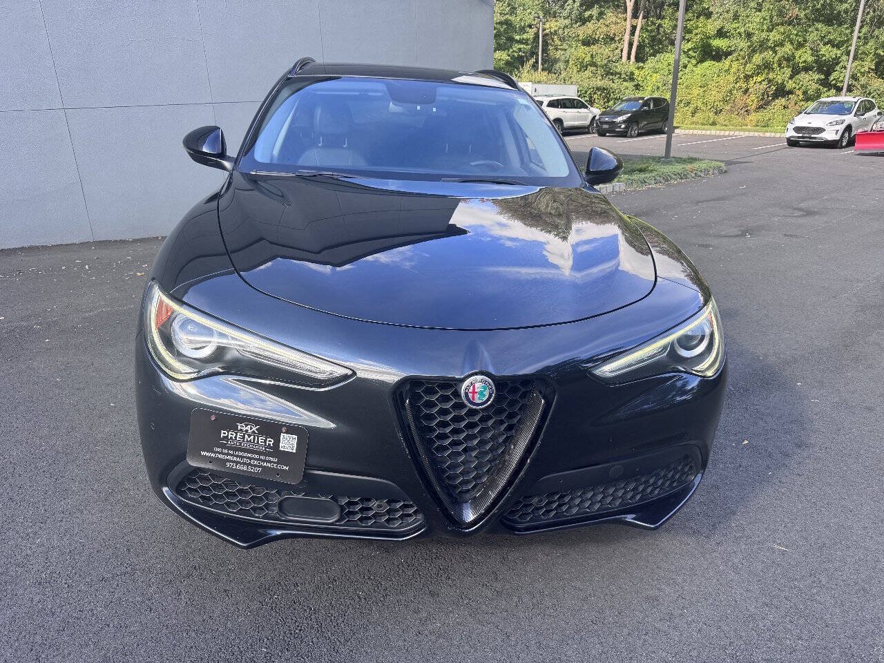 Used 2018 Alfa Romeo Stelvio Sport w/ Quick Order Package 22J Sport AWD/4WD image 5