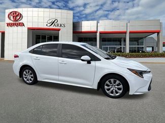 Certified 2025 Toyota Corolla LE video 1