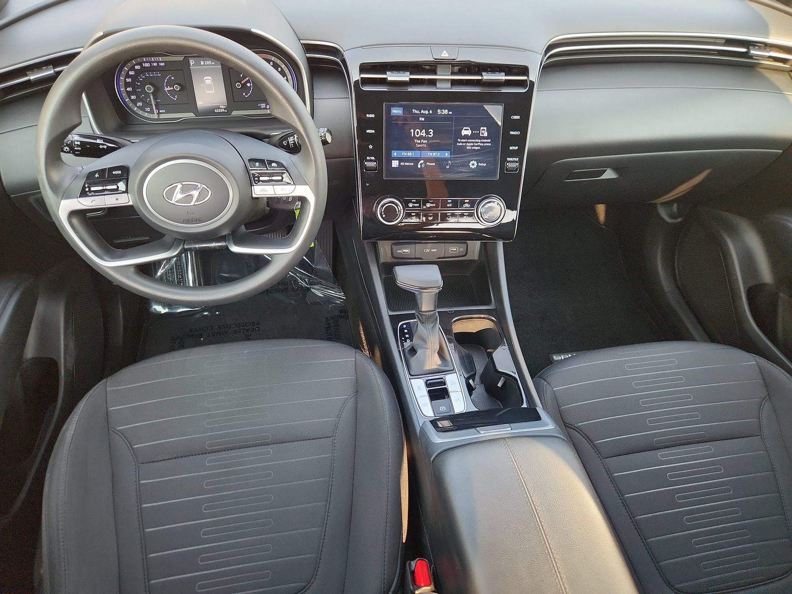 Used 2024 Hyundai Santa Cruz SE AWD/4WD image 12