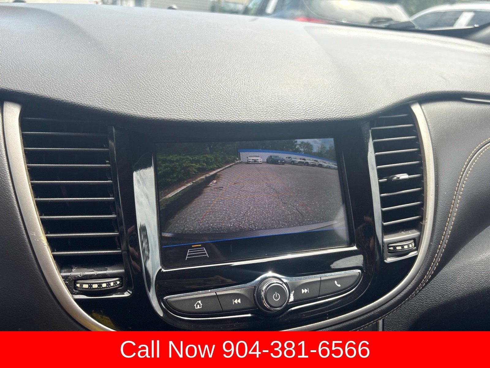 Used 2018 Chevrolet Trax LS w/ LPO, Cargo Package FWD image 23