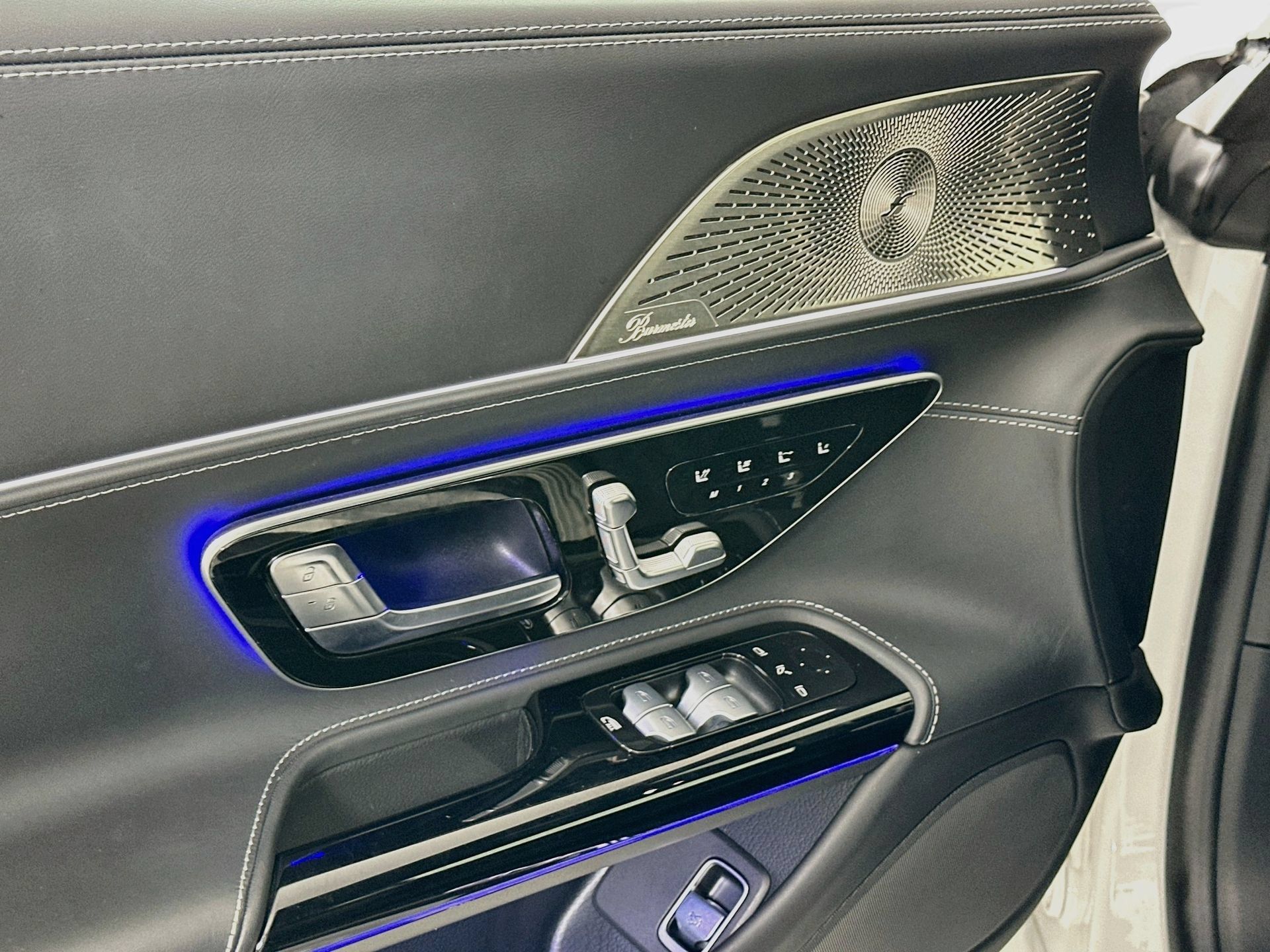Used 2022 Mercedes-Benz SL 55 AMG 4MATIC image 19