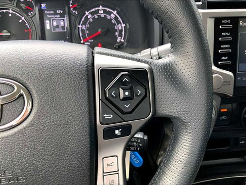 Used 2021 Toyota 4Runner Trail Special Edition AWD/4WD image 28