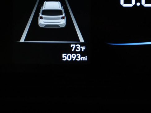 Certified 2026 Hyundai Venue SEL FWD image 34