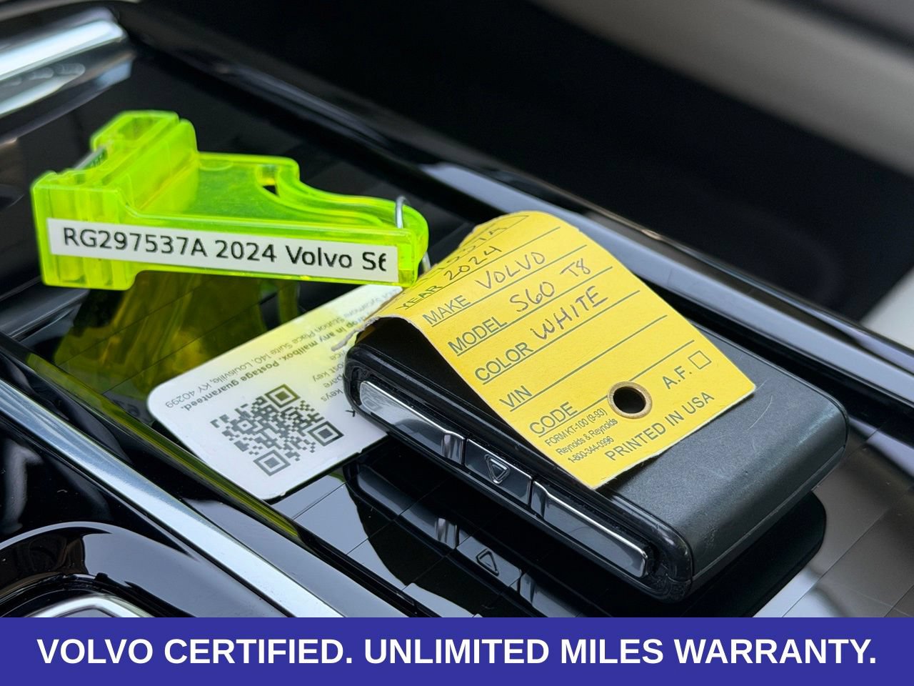 Certified 2024 Volvo S60 T8 Plus w/ Climate Package AWD/4WD image 38