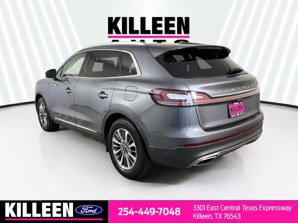 Used 2022 Lincoln Nautilus FWD w/ Premium Package image 7