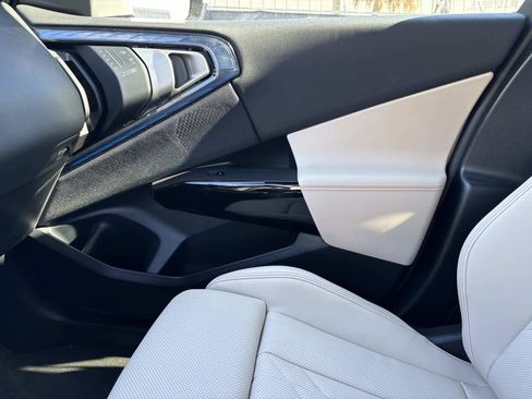 New 2026 BMW X3 xDrive30 w/ M Sport Package image 24