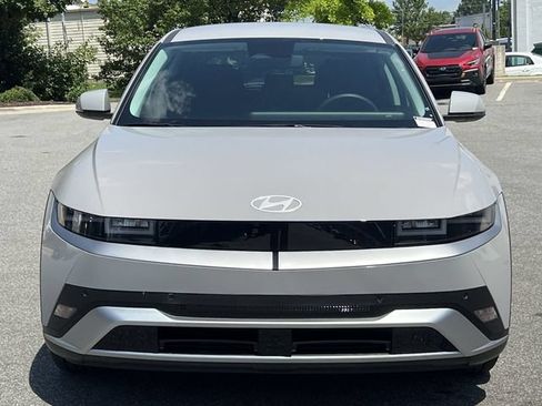 Used 2025 Hyundai Ioniq 5 SE AWD/4WD image 16