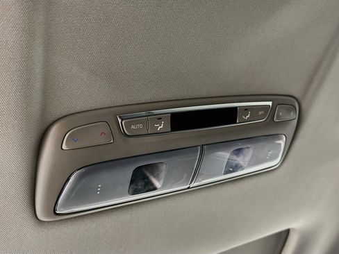 Used 2025 Kia Telluride S FWD image 28