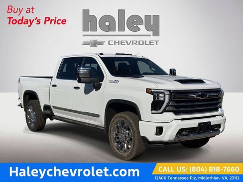 New 2026 Chevrolet Silverado 2500 High Country w/ High Country Premium Package AWD/4WD image 1
