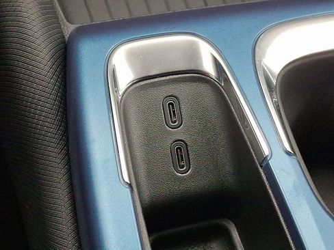New 2026 Chevrolet Equinox EV LT AWD/4WD image 15