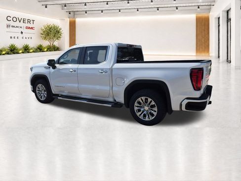 Used 2023 GMC Sierra 1500 Denali AWD/4WD image 10