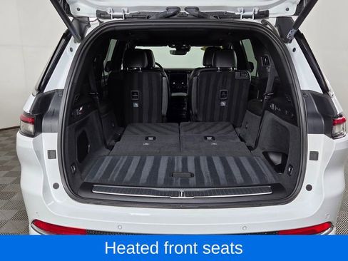 Used 2023 Jeep Grand Cherokee L Overland image 11