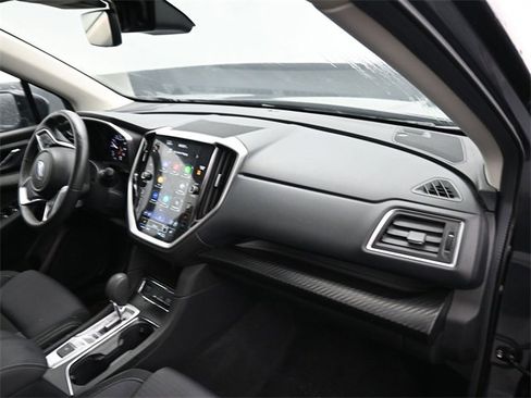 Used 2024 Subaru Ascent Premium w/ Convenience Package image 11