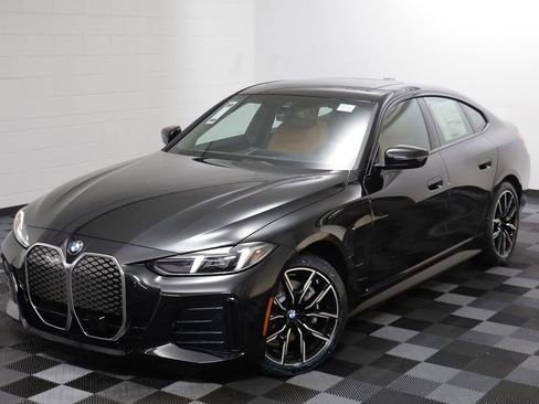 New 2026 BMW i4 xDrive40i w/ M Sport Package AWD/4WD image 2