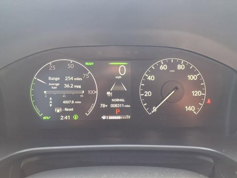 Used 2025 Honda CR-V Sport image 15