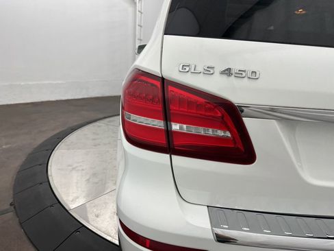 Used 2018 Mercedes-Benz GLS 450 4MATIC image 33
