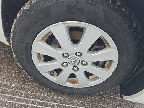 Used 2008 Toyota Camry Hybrid image 14