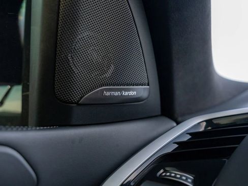 Used 2021 BMW X5 M w/ Competition Package image 36