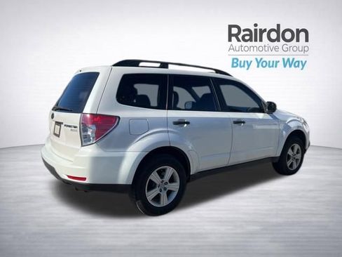 Used 2010 Subaru Forester 2.5X image 9
