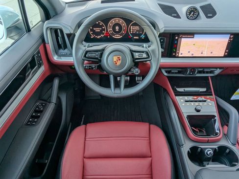 New 2026 Porsche Cayenne S image 15