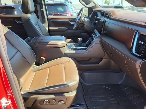 Used 2024 GMC Sierra 1500 Denali w/ Denali Reserve Package image 8