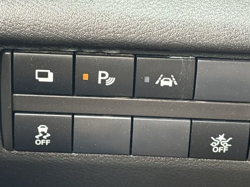 Used 2024 Nissan Versa S w/ S Plus Package FWD image 18