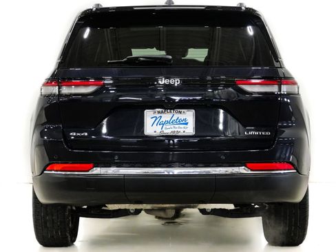 Used 2023 Jeep Grand Cherokee Limited w/ Trailer Tow Package image 8