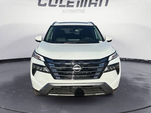 Used 2024 Nissan Rogue SL w/ SL Premium Package image 8