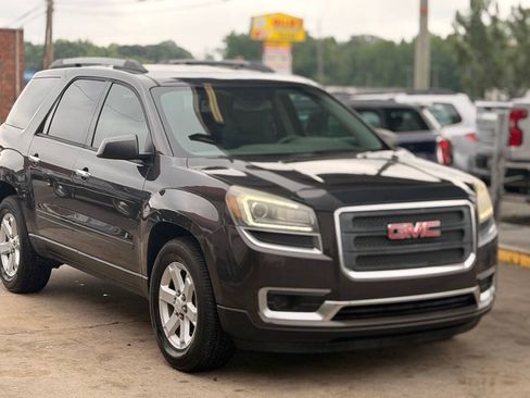 Used 2014 GMC Acadia SLE FWD image 2