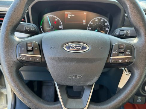 Used 2022 Ford Maverick XLT image 26