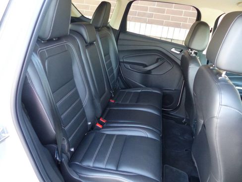 Used 2017 Ford Escape Titanium image 44