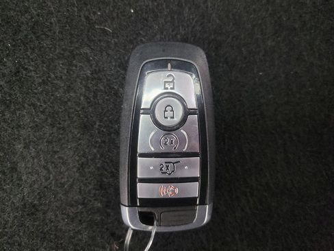 Used 2020 Ford Explorer Limited w/ Class III Trailer Tow Package image 32