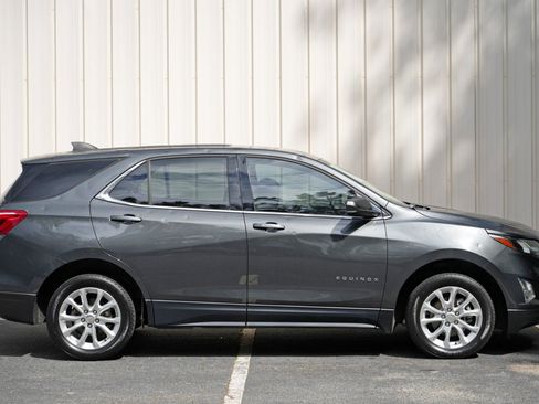 Used 2020 Chevrolet Equinox LT AWD/4WD image 47