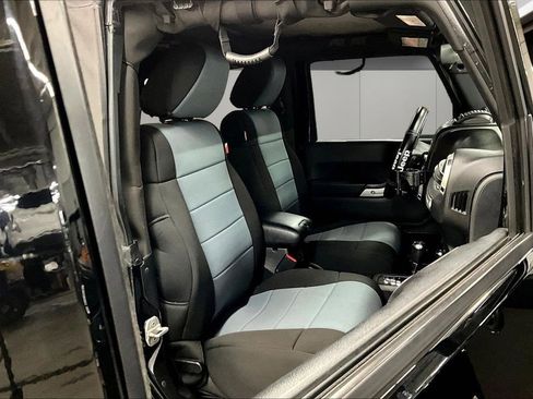 Used 2012 Jeep Wrangler Sahara w/ Connectivity Group image 26